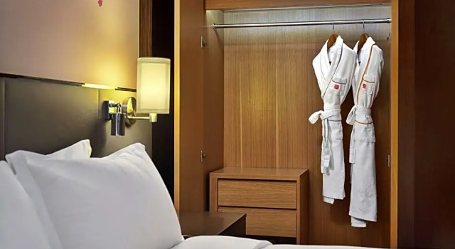 Двухместный люкс c 1 комнатой с видом на город Hilton Garden Inn Shenzhen Bao'an
