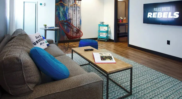 Номер Standard c 1 комнатой MOXY New Orleans Downtown/French Quarter Area