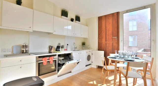 Апартаменты Cardinals Apartment