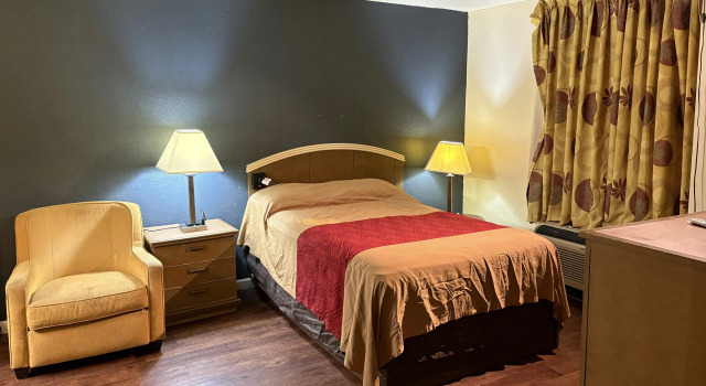 Econo Lodge Baytown, Book Hotel Hoteller i Houston med parkering, Parkering