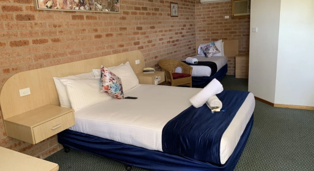 Двухместный номер Standard с балконом Branxton House Motel