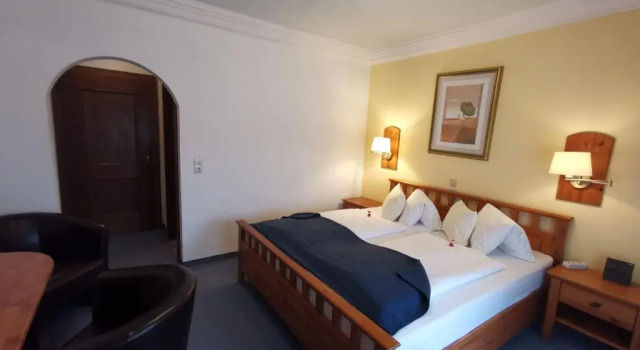 Двухместный номер Standard с балконом Hotel Kärntnerhof & Suiten 3-Stern Superior