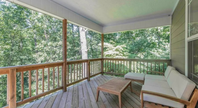 The Woodstock House Hot Tub Back 40 Trails
