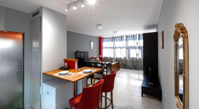 Central studio in Ioannina, Rezerwuj Hotel Janina Epir