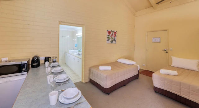 Люкс с балконом Motel Meneres