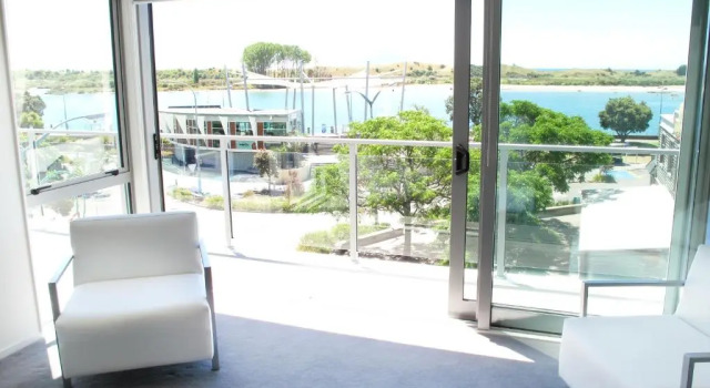 Номер Executive Quayside Luxury Apartments