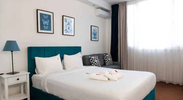 Двухместный номер Deluxe City Plaza Apartments & Rooms