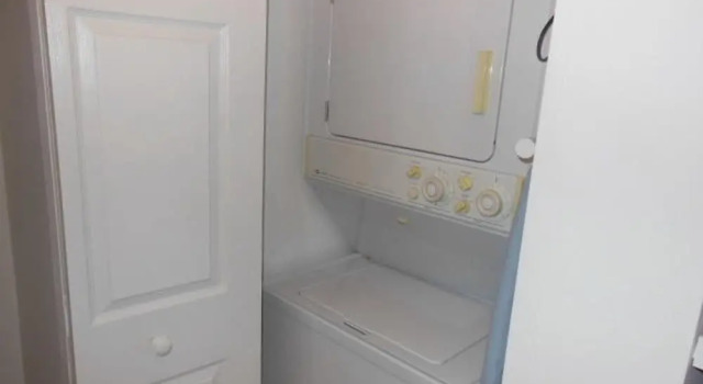 4880b Coquina Rd. - M, Забронировать Отель Отели Fort Myers Area с парковкой, Парковка