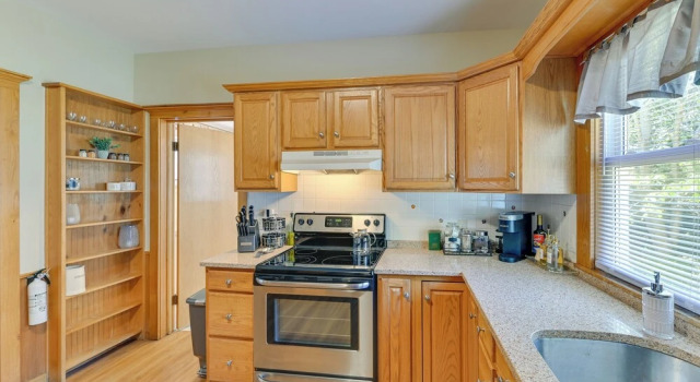 Коттедж Lovely Hammondsport Home, Walk to Keuka Lake!