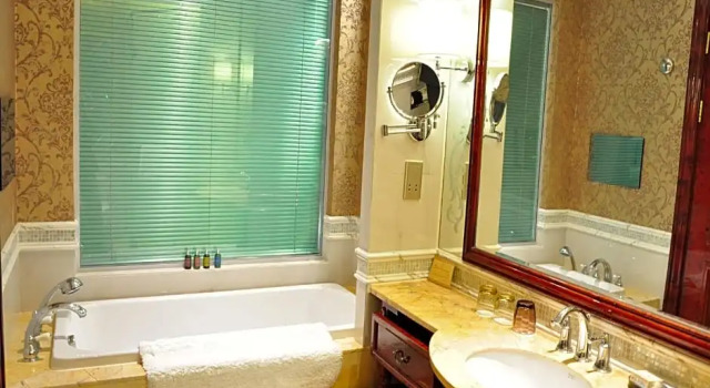 Номер Deluxe Chongqing Huachen International Hotel