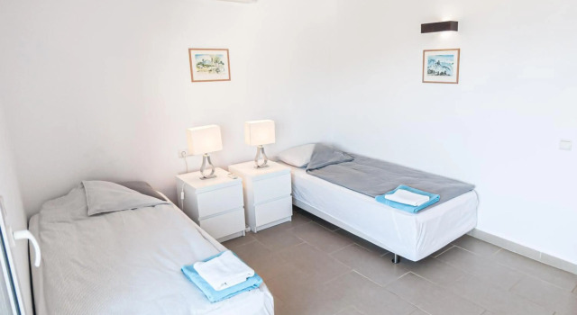 A004 - Villa en Altea con vistas al mar