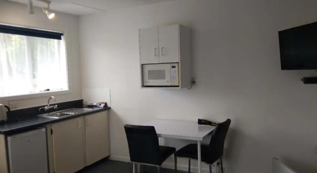 Студия Standard Queens Park Motels