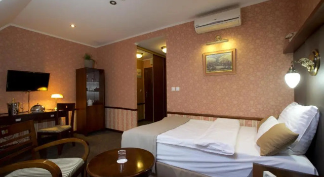 Номер Standard Hotel Golden Eagle