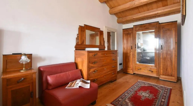 Calaone Wondeful Duplex Apartment con parcheggio x4