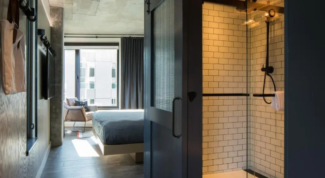 Номер Standard MOXY Seattle Downtown