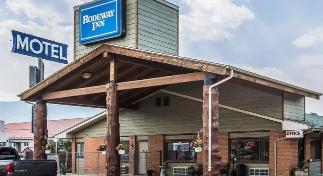 Люкс Deluxe Travelodge by Wyndham Livingston