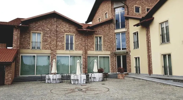 Hotel Cascina Speranza, Rezerwuj Hotel Tanie hotele w Piemont