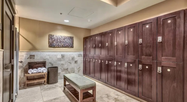 3 Bedroom Private -Tons Of Amenities Condo by RedAwning, Забронировать Отель Траки Скво-Вэлли, рядом с Tahoe Zephyr Express
