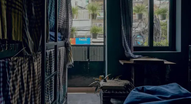 Кровать в общем номере LeuLeu Hostel 2