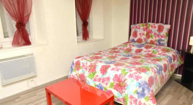 Apartment With one Bedroom in Provins, With Wifi, Забронировать Апартаменты/квартира Провен Seine-et-Marne