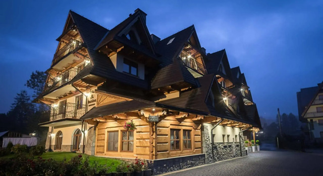 Pensjonat Dziubas - 5 minut na piechotę do stacji narciarskiej Kotelnica i term Bania, parking przy obiekcie, Book Guesthouse Hotels in Tatras with Parking, Parking