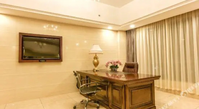 Yangshan Hotel, Boek Hotel Hotels in Guangdong met parkeren, Parkeren