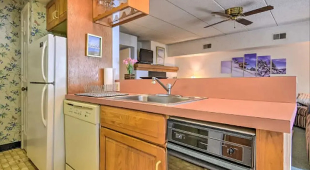 Семейный номер Standard с балконом и с видом на озеро Cozy Pocono Mountain Escape