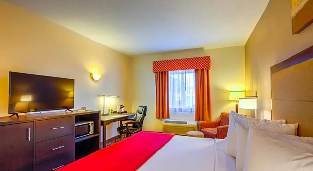Люкс Best Western Nittany Inn Milroy