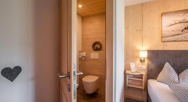 Pension Edelweiss, Book Hotel Hoteller i Wilder Kaiser med parkering, Parkering