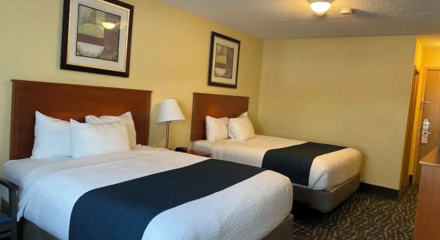 Номер Comfort Sunset Inn Kenora