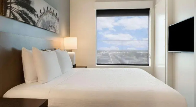 Номер Standard Hyatt House Orlando International Drive