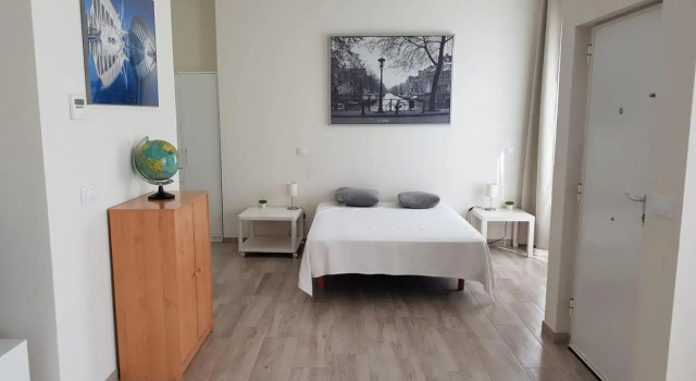 Spacious studio apartment in Cabanyal, Забронировать Апартаменты/квартира Валенсия Коста-де-Валенсия