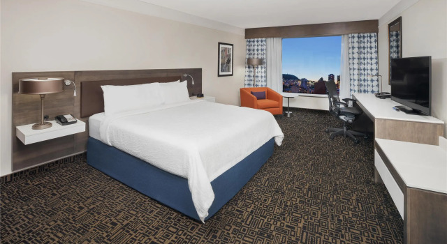 Номер Standard Hilton Garden Inn Montreal Centre-Ville