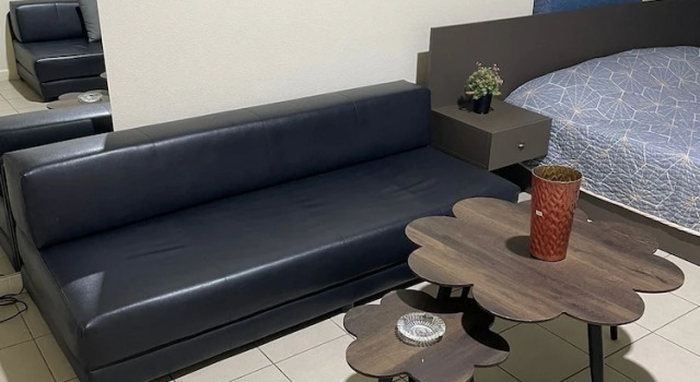 Loft in Siwar-zouk- 2 Minutes From Hotel Le Royal-dbayeh- by car, Buchen Sie Hotel Hotels in Dbayeh mit Parkplatz, Parkplätze