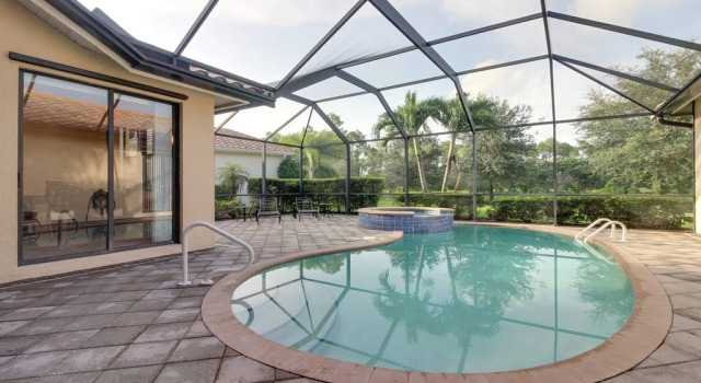 Naples Area Executive Homes