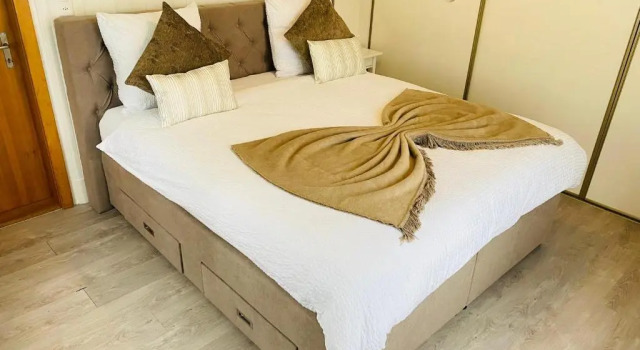 SWEET HOLIDAY HOME - NO.1, Забронировать Отель Интерлакен Берн кантон, рядом с Железнодорожный вокзал Интерлакен Западный