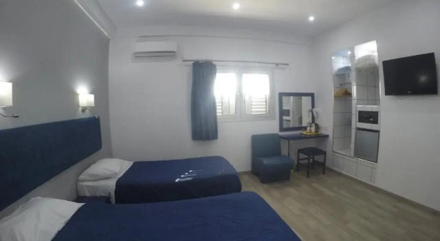 Standardní Dvoulůžkový s manželskou postelí pokoj Asty Hotel