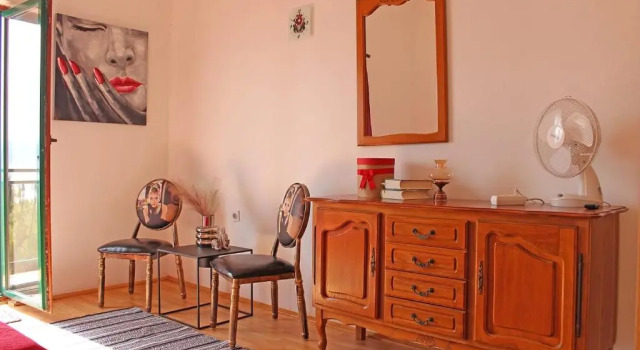 Apartments Gabriela, Забронировать Апартаменты/квартира Дрвеник Макарска Ривьера