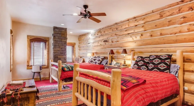 Rocky Road Retreat 4 Bedroom Holiday home By Accommodations in Telluride