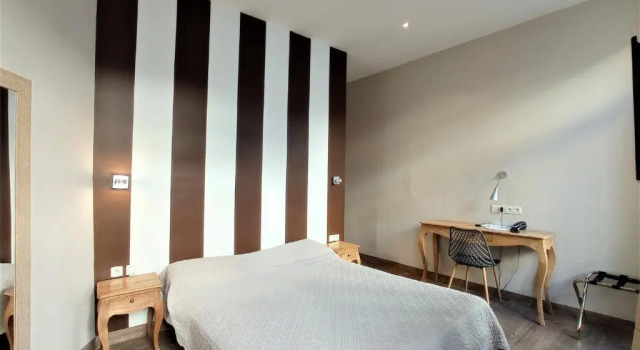 Двухместный номер Superior H33 Hôtel