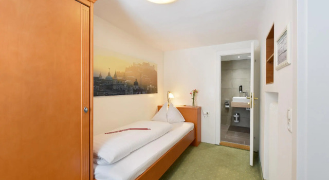 Одноместный номер Standard Hotel Krone 1512