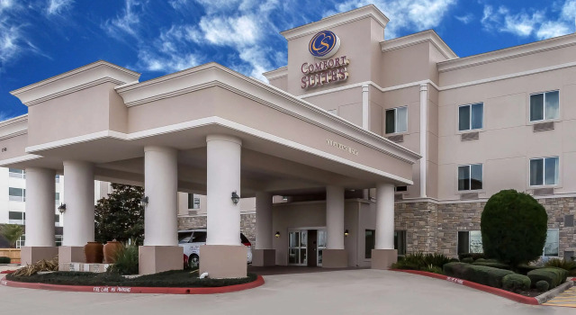 Comfort Suites Houston IAH Airport - Beltway 8, Book Hotel Houston Houston