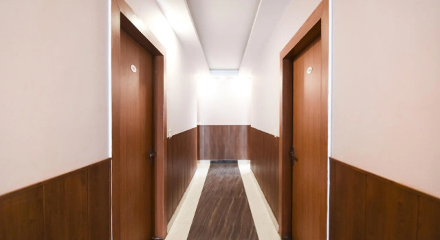 Capital O 72282 Yours Pacific, Rezervovat Hotel Prem Nagar Uttarakhand
