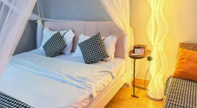 Люкс c 1 комнатой Shenzhen Lezizai Meijiu Time House B&B（Yangmeikeng/judiaosha)）