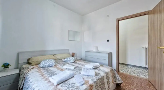 Venice H&S APT Private Room With AC, Забронировать Гостевой дом Отели Местре с парковкой, Парковка