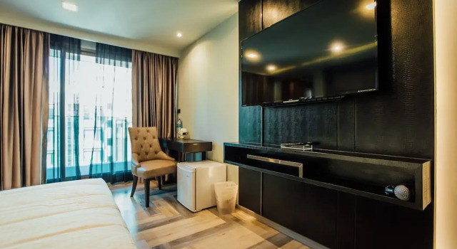 Номер Deluxe First Pride Hotel