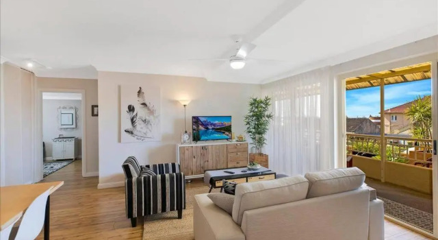 Апартаменты Spacious 2BR near The Entrance Beach - 7Min Walk!