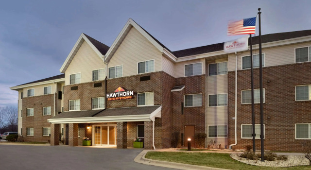 MainStay Suites Milwaukee Airport, Rezervați Hotel Oak Creek 