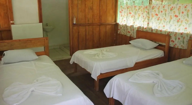 Tropical Adventures & Expeditions, Rezerwuj Hotel Iquitos 