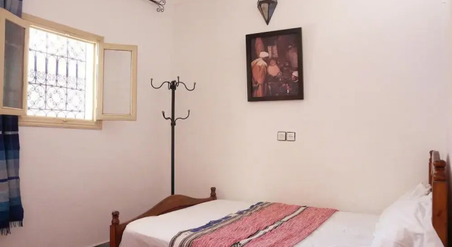 Camera tripla Standard Riad taddert